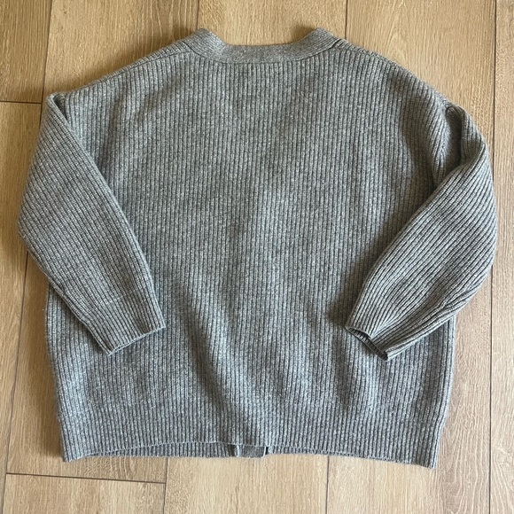 Jenni Kayne 100% Cashmere Gray Cocoon Women's Cardigan Size S - Picture 5 of 6